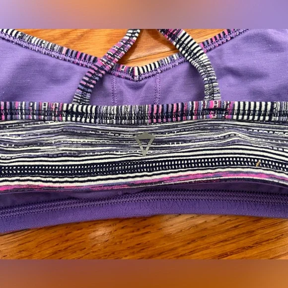 Ivivva Sports Bra, Great for Tweens! - Picture 4 of 7